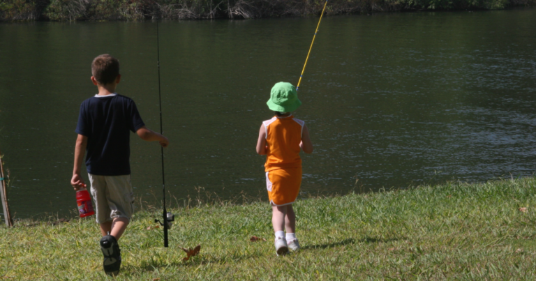Family-Fishing-Weekend-2026